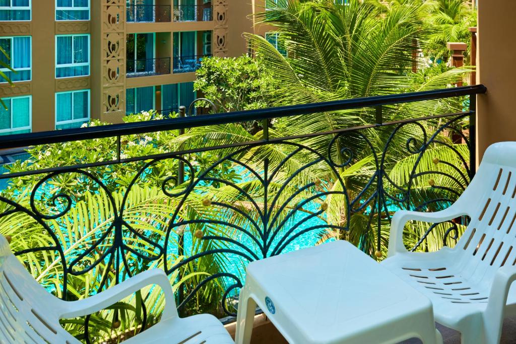 Atlantis Resort by Tech photo