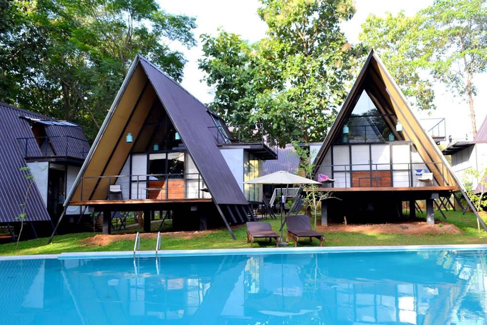 Kottawatta River Bank Resort photo