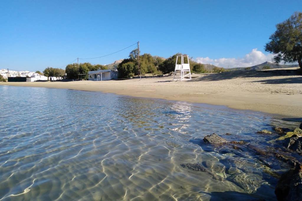 Beach cottage Flisvos ,St.George photo