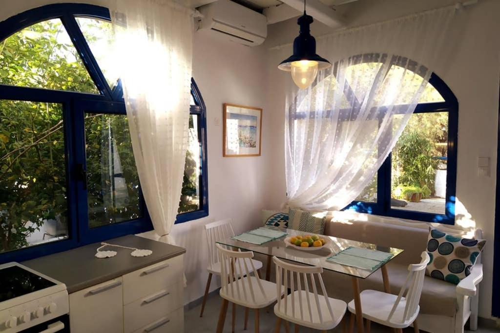 Beach cottage Flisvos ,St.George photo