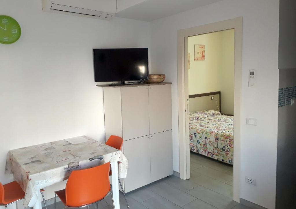 Locanda brezza marina "bilocale" Piccole Donne " - 4