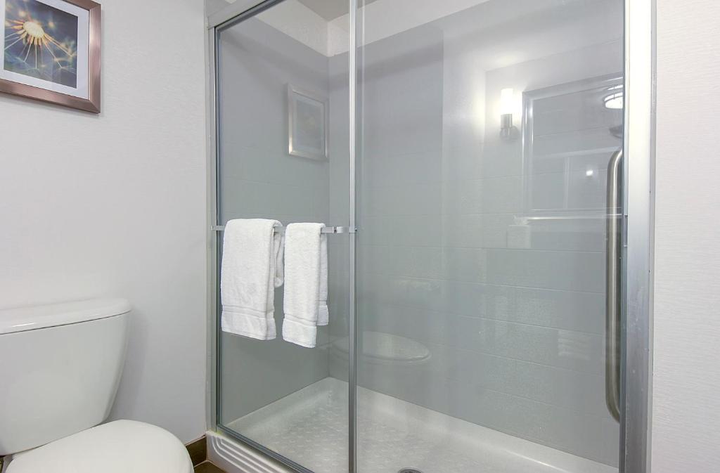 Holiday Inn Express Hotel And Suites Carlsbad Beach Holiday Inn Express Hotel And Suites Carlsbad Beach