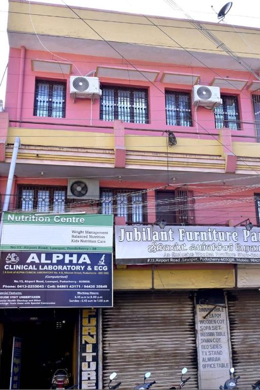 ABISHEK MANSION — Hotel in Pondicherry