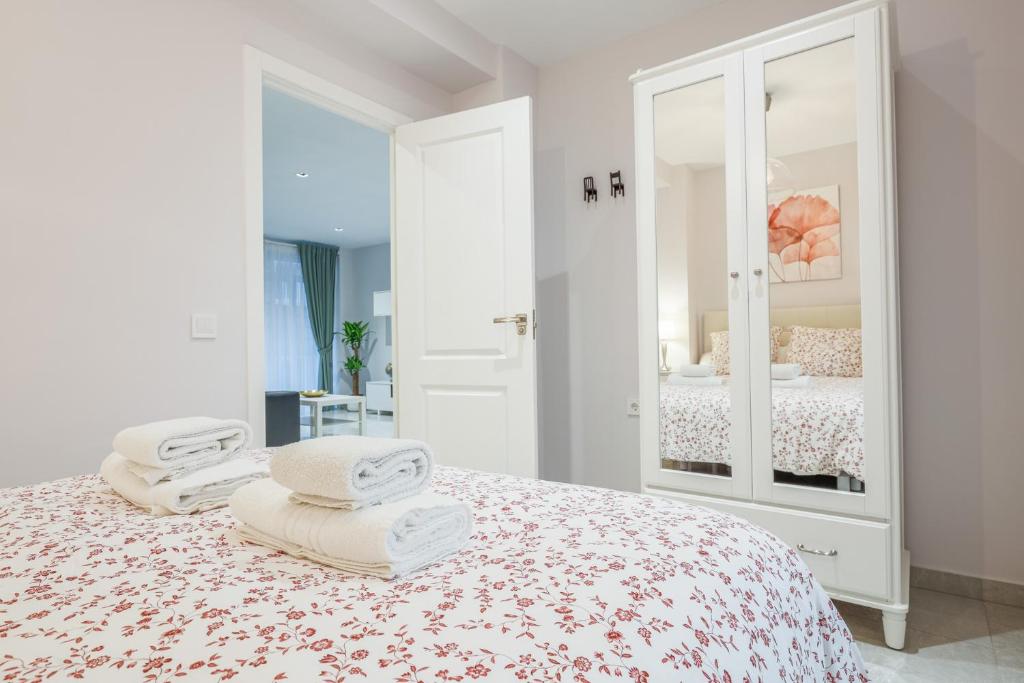 EXCLUSIVO APT 2 HAB-2 BAÑOS-LUMINOSO ↑ CALIDADES - 3