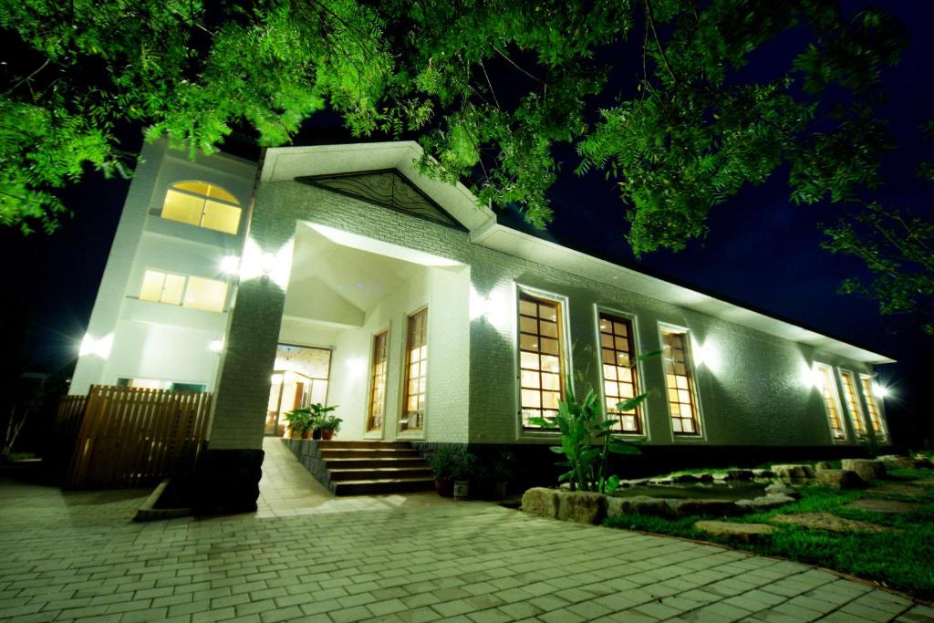 Entrance, Schokolake B & B in Miaoli