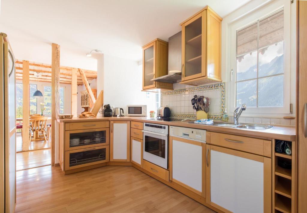 Chalet Hunnenfluh - 4
