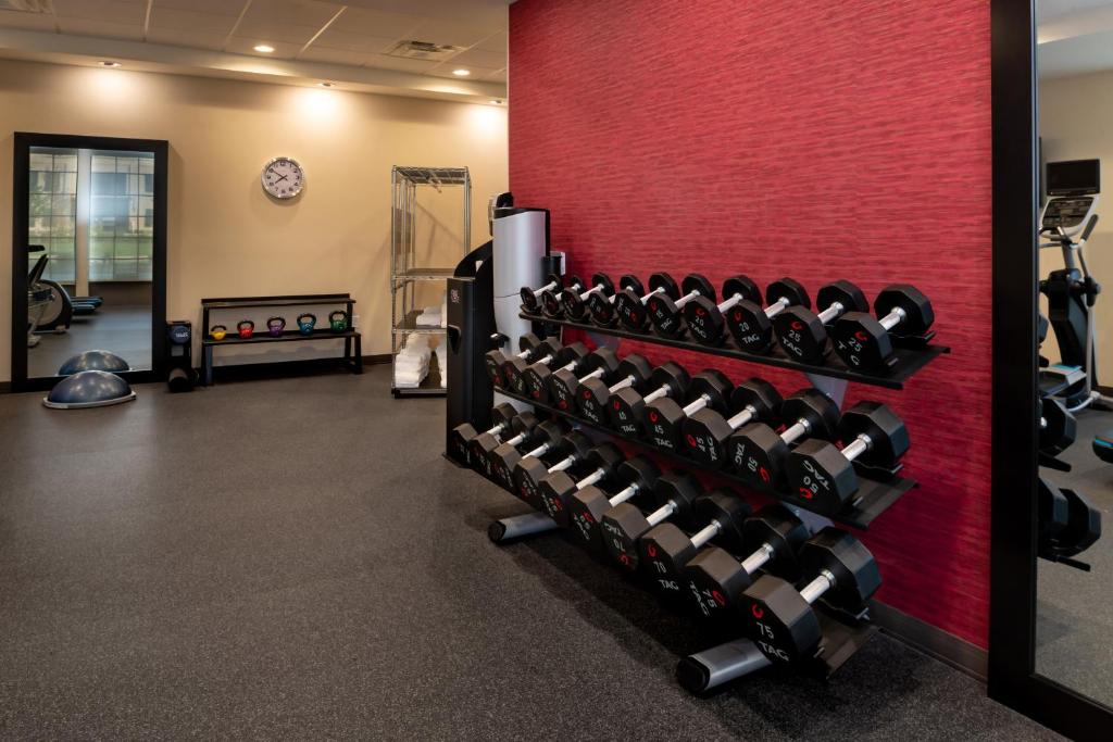 Home2 Suites by Hilton Columbus West photo