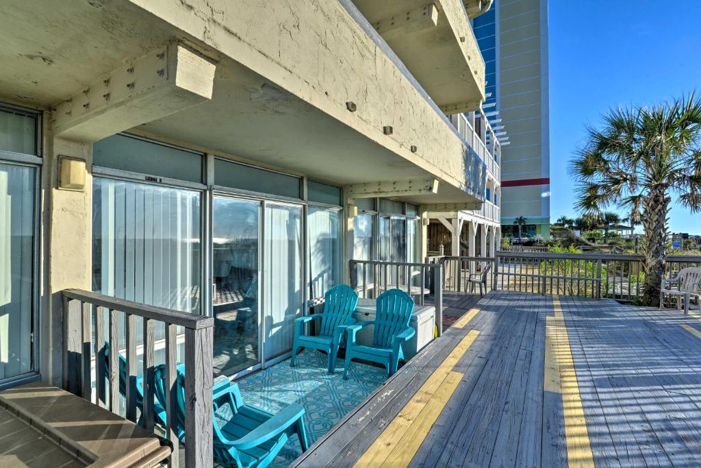 Oceanfront Gem with Deck in North Myrtle Beach, Myrtle Beach