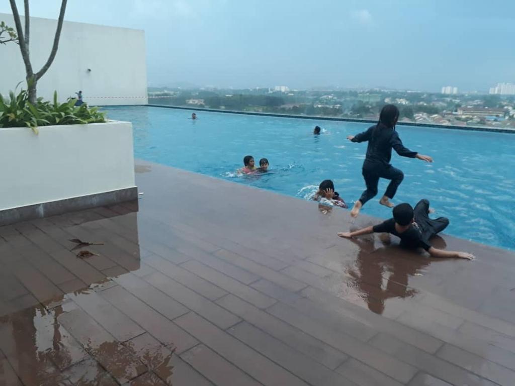 hasanah evo studio suites photo