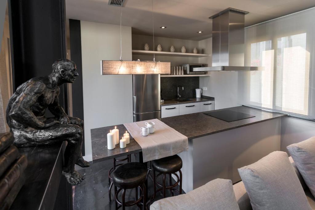 BCN Luxury Apartments photo