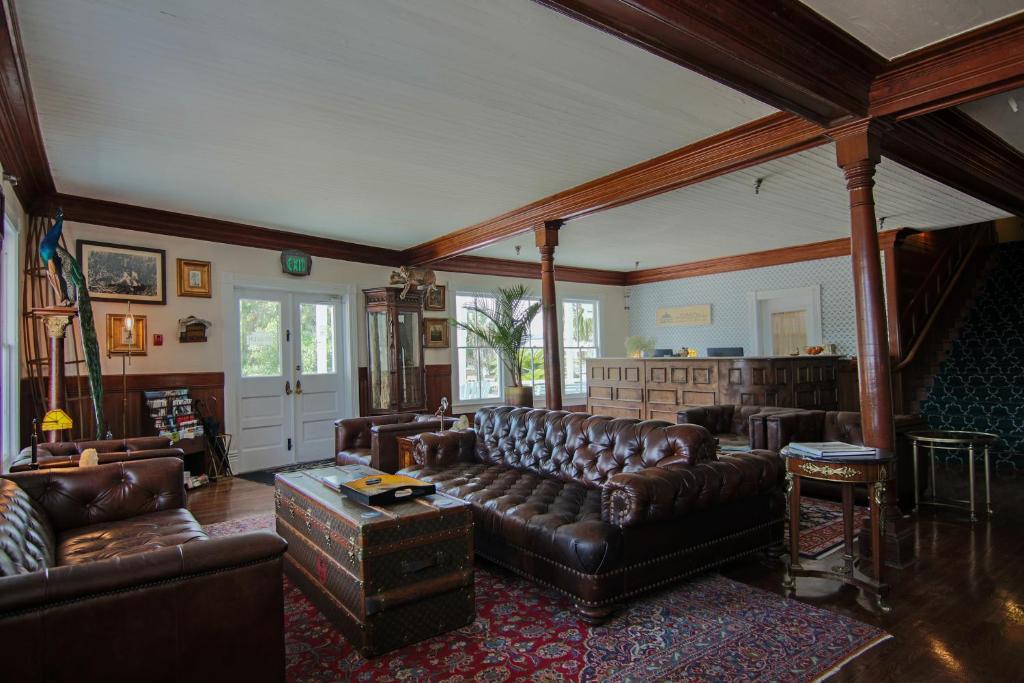 The Gibson Inn photo