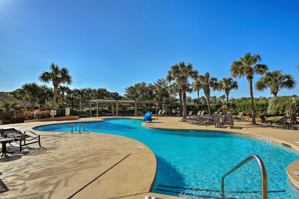 Myrtle Beach Condo with Balcony-Steps to Ocean! photo