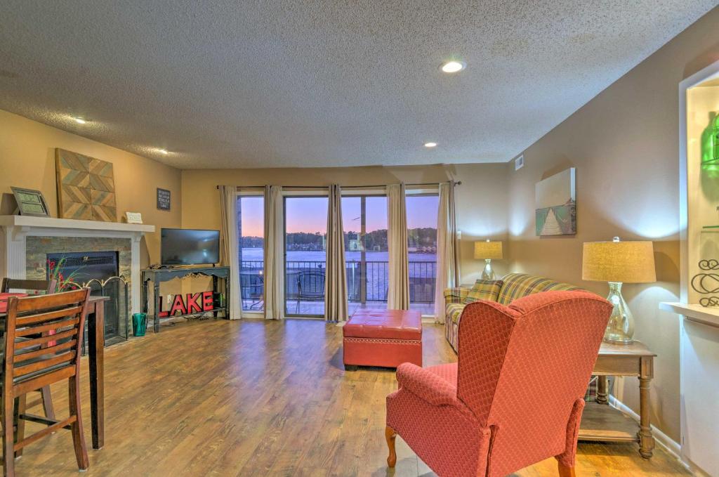 Hands Down Condo 4 Miles to Oaklawn Horse Racing — Hotel in Hot Springs (AR)
