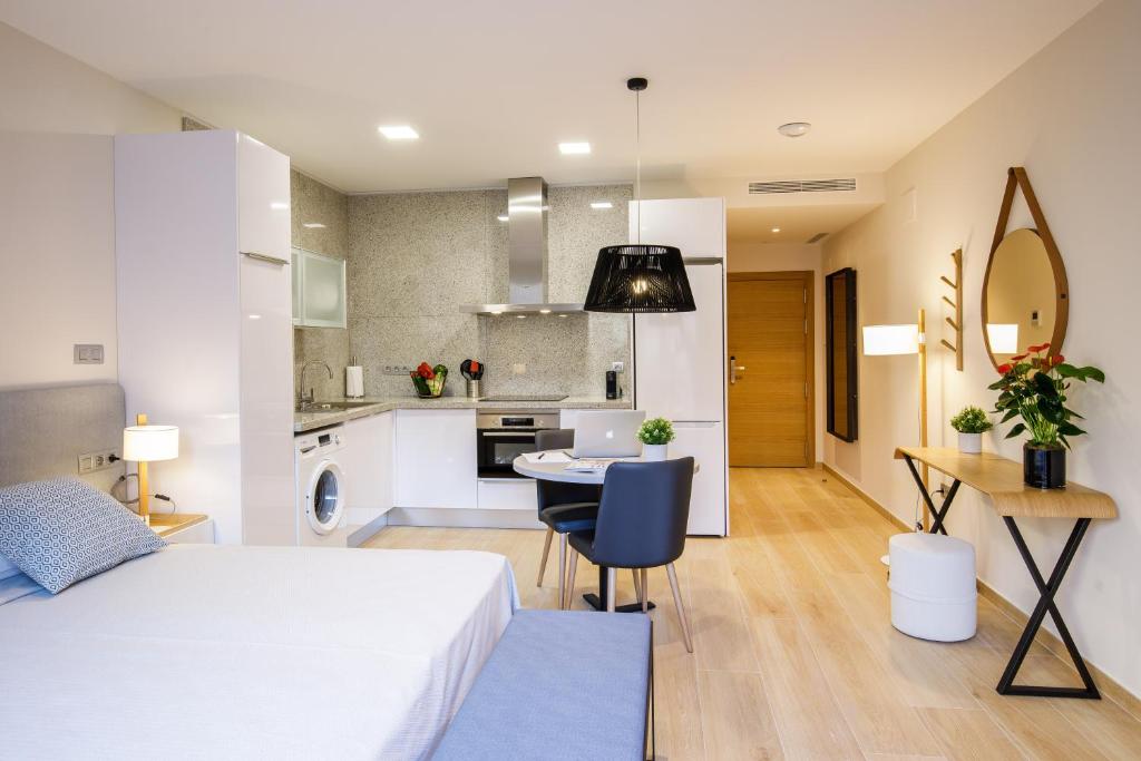 Suites Castellon photo
