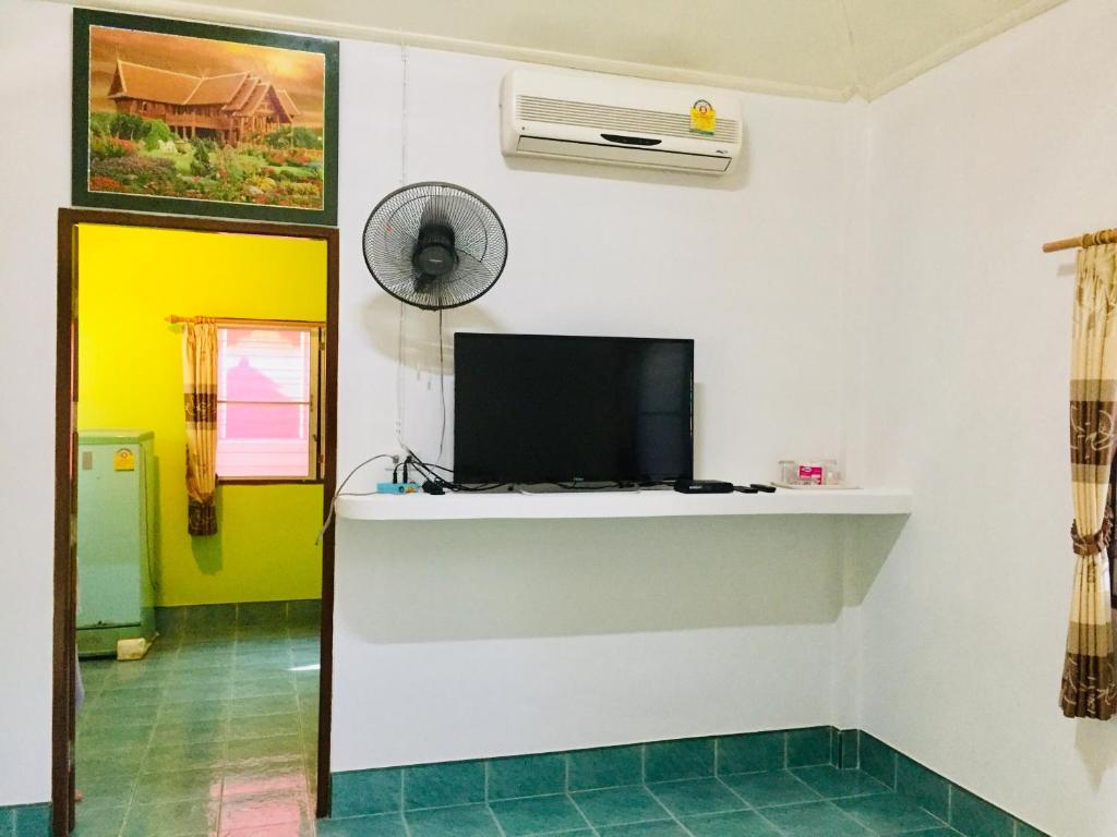 Közös társalgó / TV