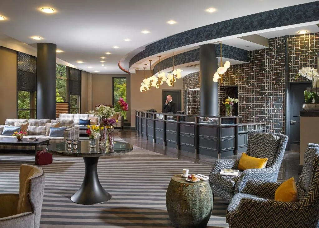 Tullamore Court Hotel, hotel in Tullamore
