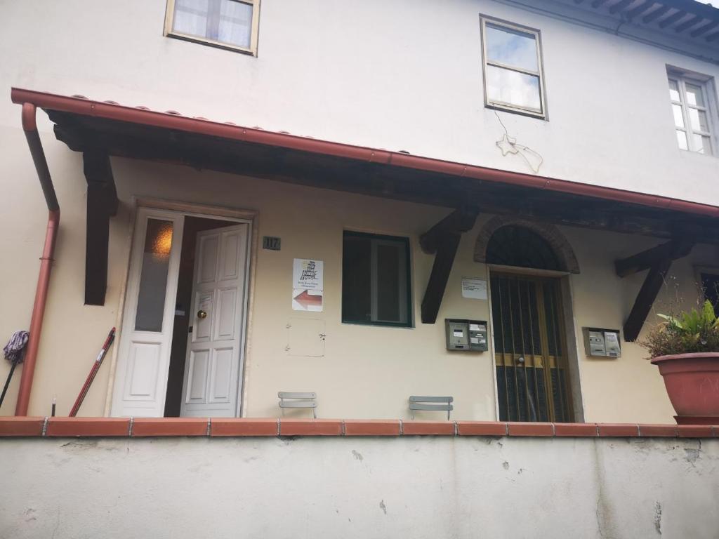 Smile Tower House photo