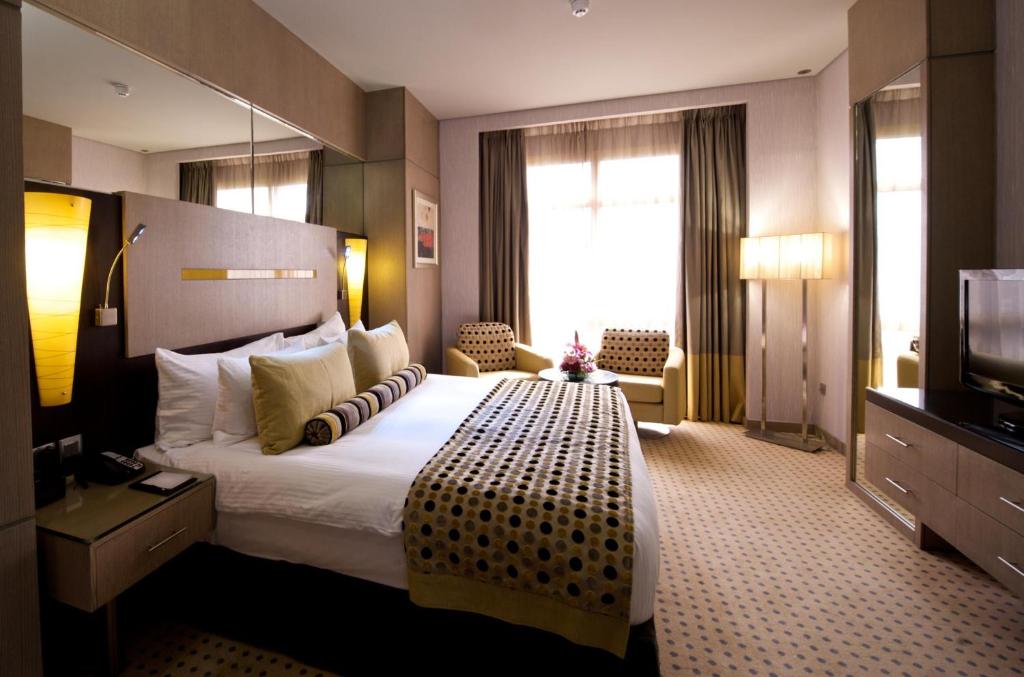 Dubai TIME Grand Plaza Hotel - Dubai Airport room