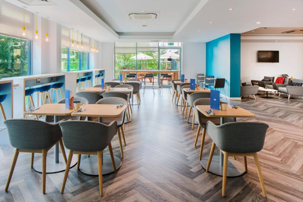 Holiday Inn Express Doncaster By IHG レストラン