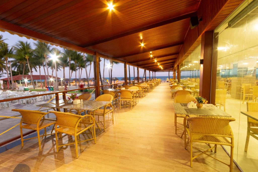 Restaurant, Praia Dourada Resort Maragogi in Maragogi
