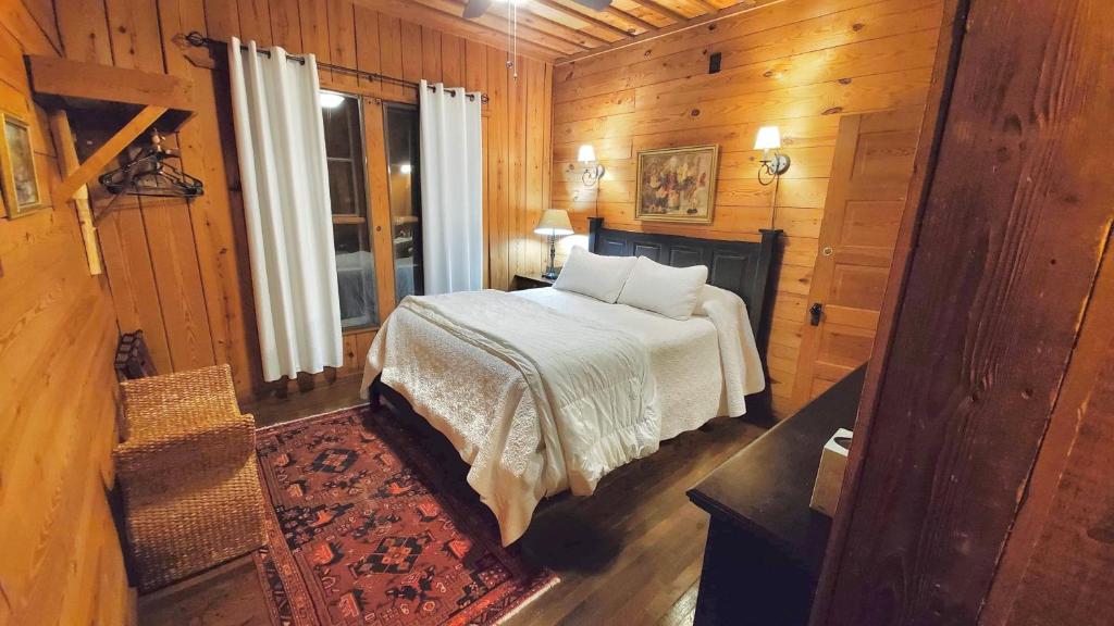 Lake Rabun Hotel photo