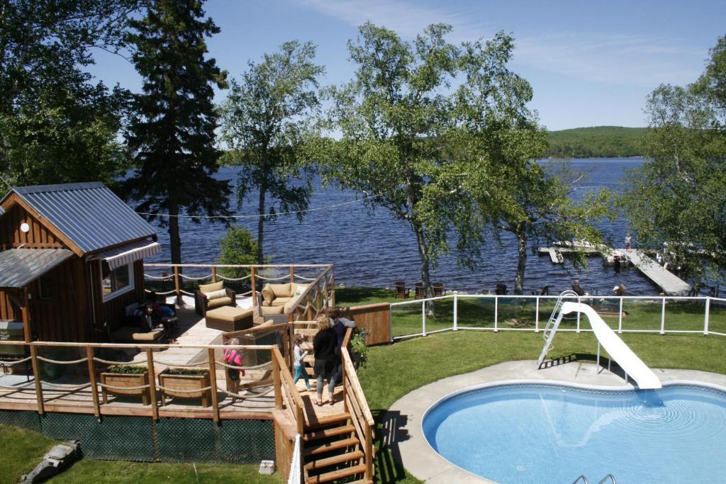 Auberge et Chalets sur le Lac photo