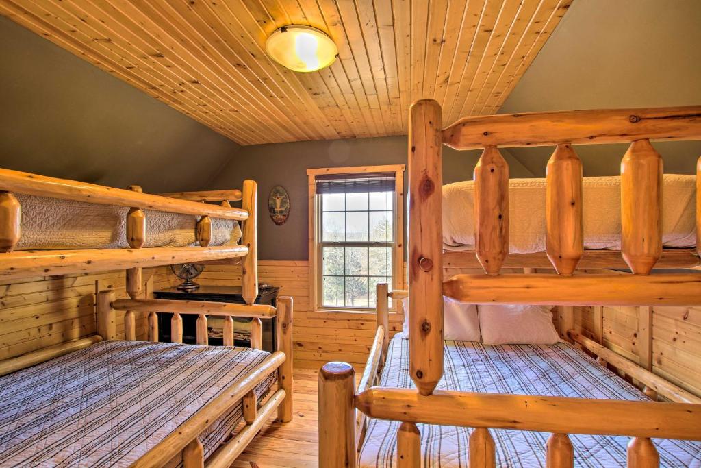 Updated Rural Retreat in New Haven Near Vineyards! photo