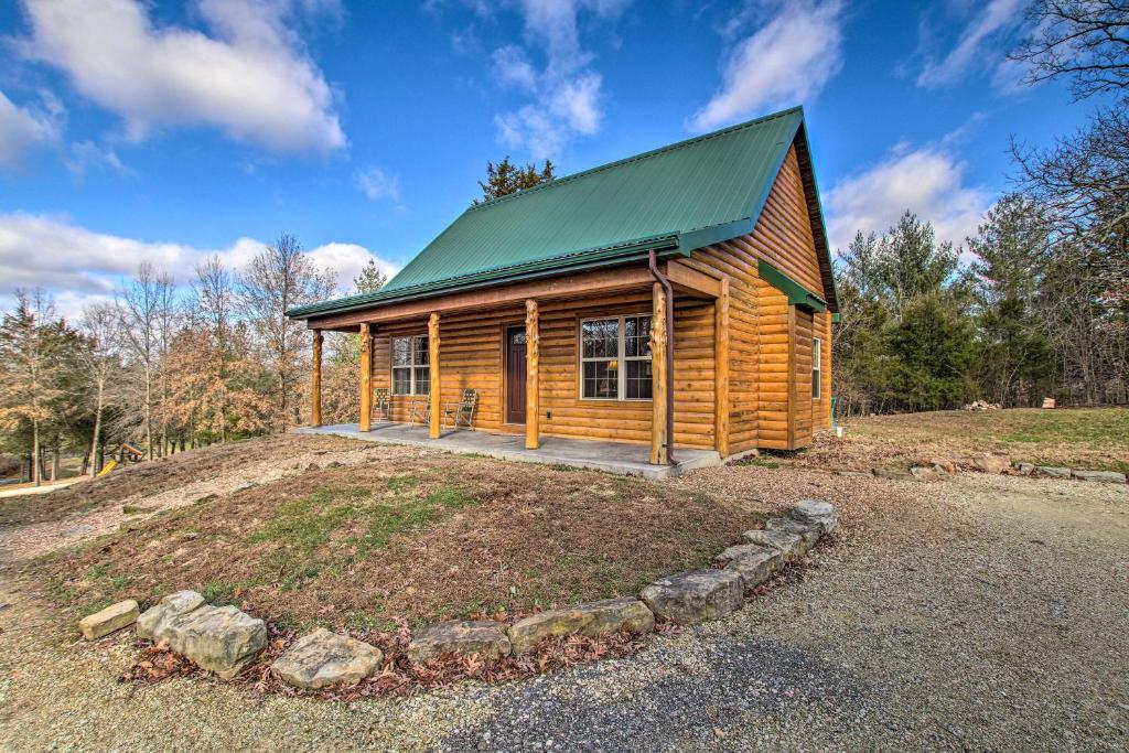 Updated Rural Retreat in New Haven Near Vineyards! photo