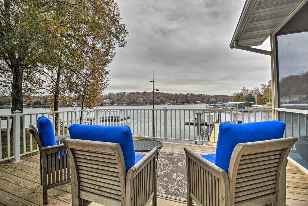 Lily Pad Oasis with Dock on Lake of the Ozarks!, Gravois Mills