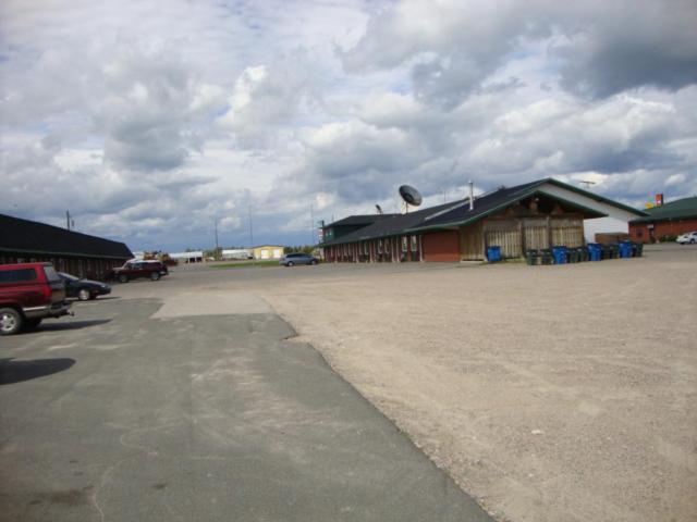 Chimo Motel photo