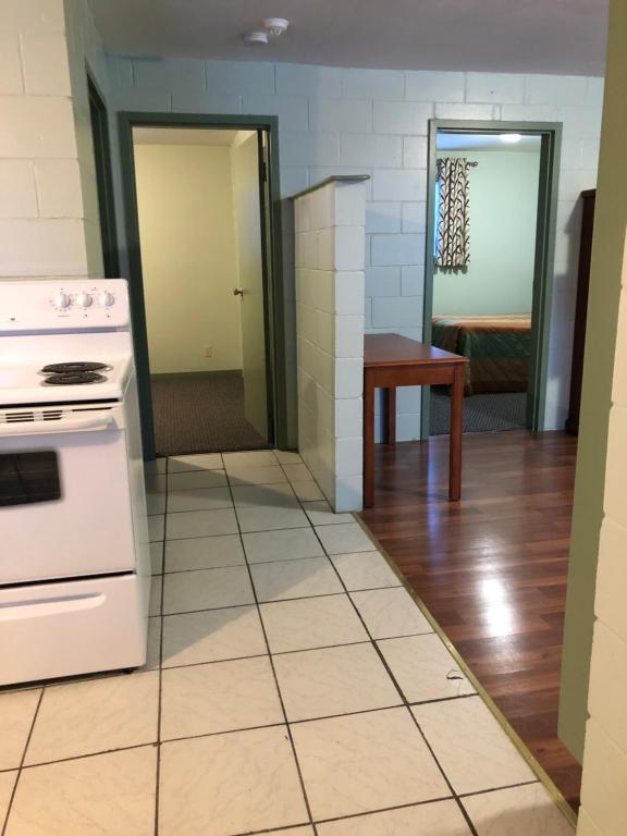 Chimo Motel photo
