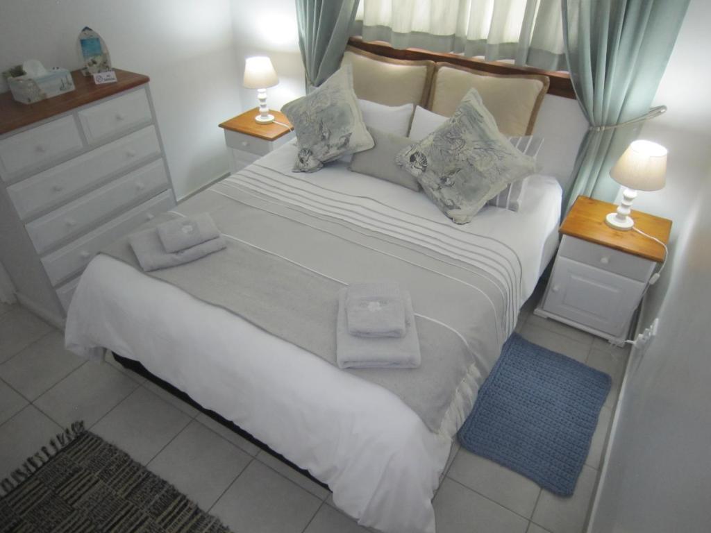See Rus Self catering unit in Westbrook KZN Private Neat and Cosy photo