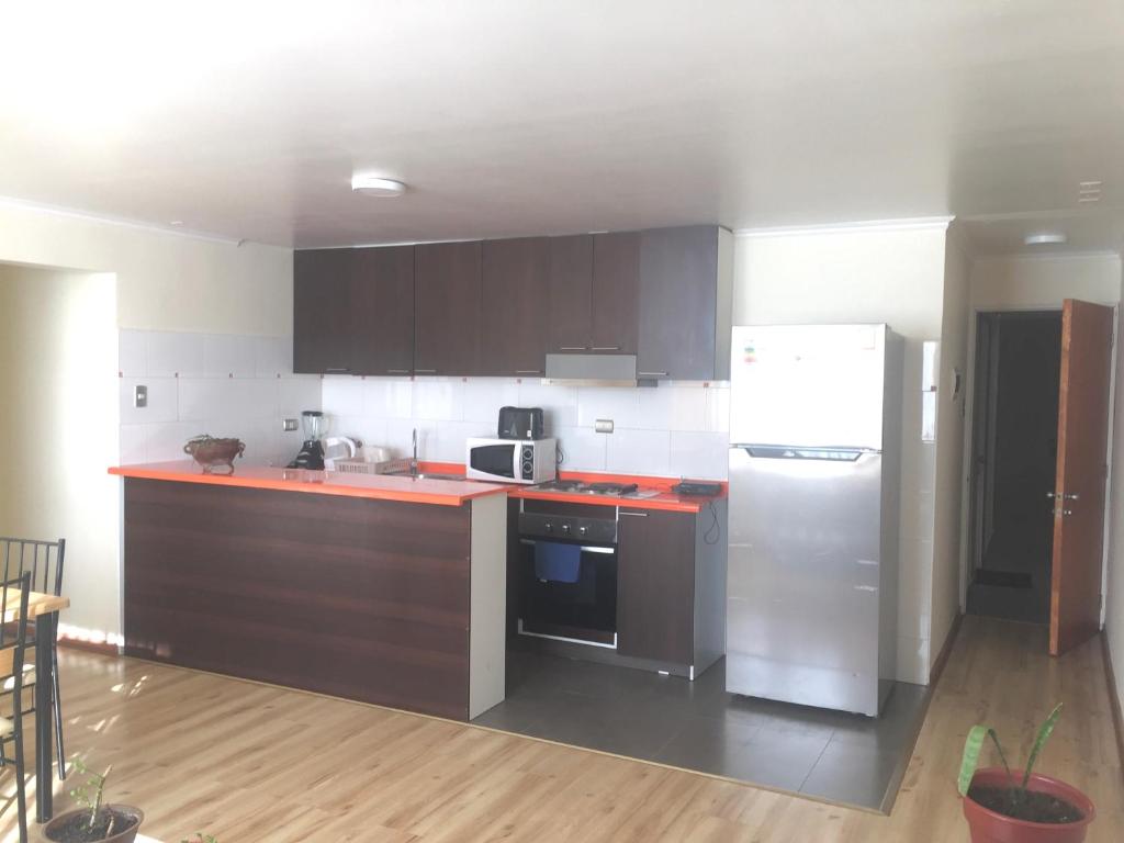 Departamento completo 70 mts2 (2 habs + 2 futones) - Centro Tomé - 6 personas max - Edificio Don Francisco - 2
