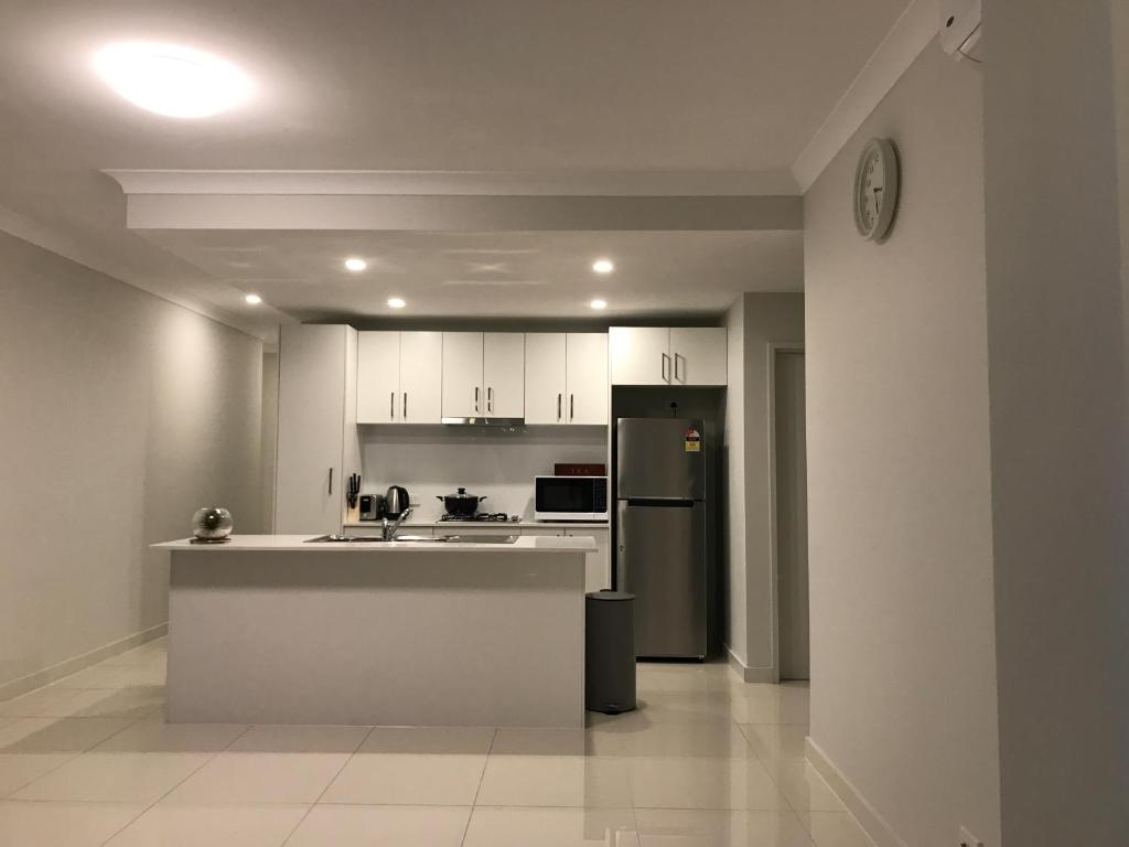 Shine Apartment photo