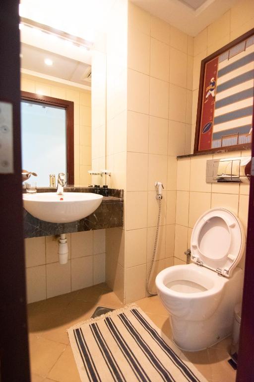 Lux BnB Jumeirah Lake Towers photo