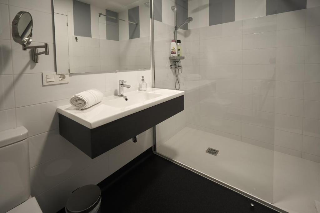 Xabarin Rooms photo