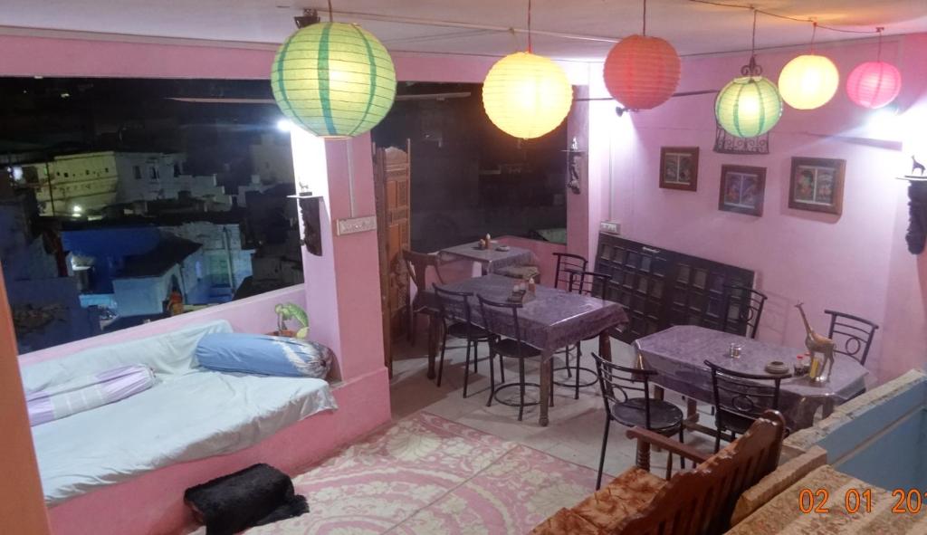 Amar Niwas Homestay Guesthouse photo