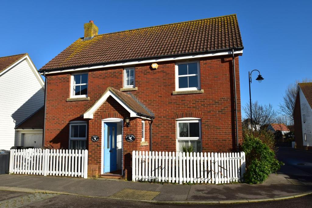 Strand House, Camber