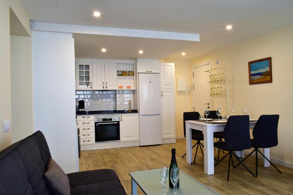 Apartment in Salou next to the beach for families,WIFI - 3
