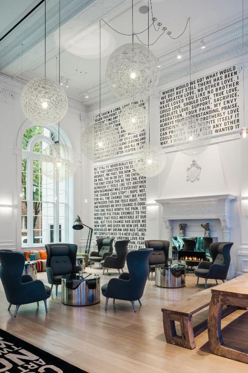 ザ ウォーウィック ホテル リッテンハウス スクエア フィラデルフィア (The Warwick Hotel Rittenhouse Square Philadelphia) フロント・ロビー