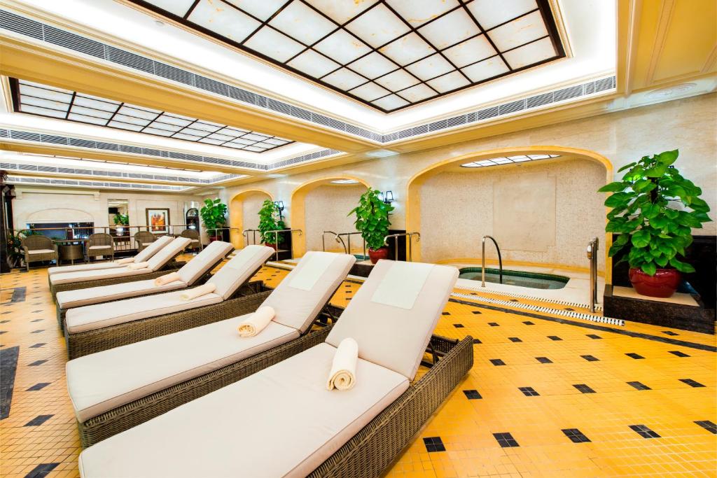 Macau Harbourview Hotel Additional
