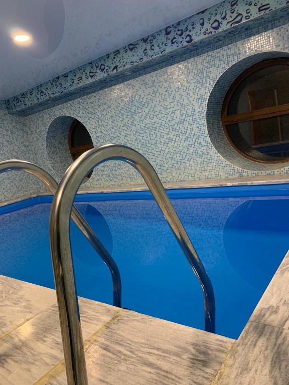 A Royal Luxury Villa In Center With Two Swimming Pools, Sauna and Jacuzzi. photo