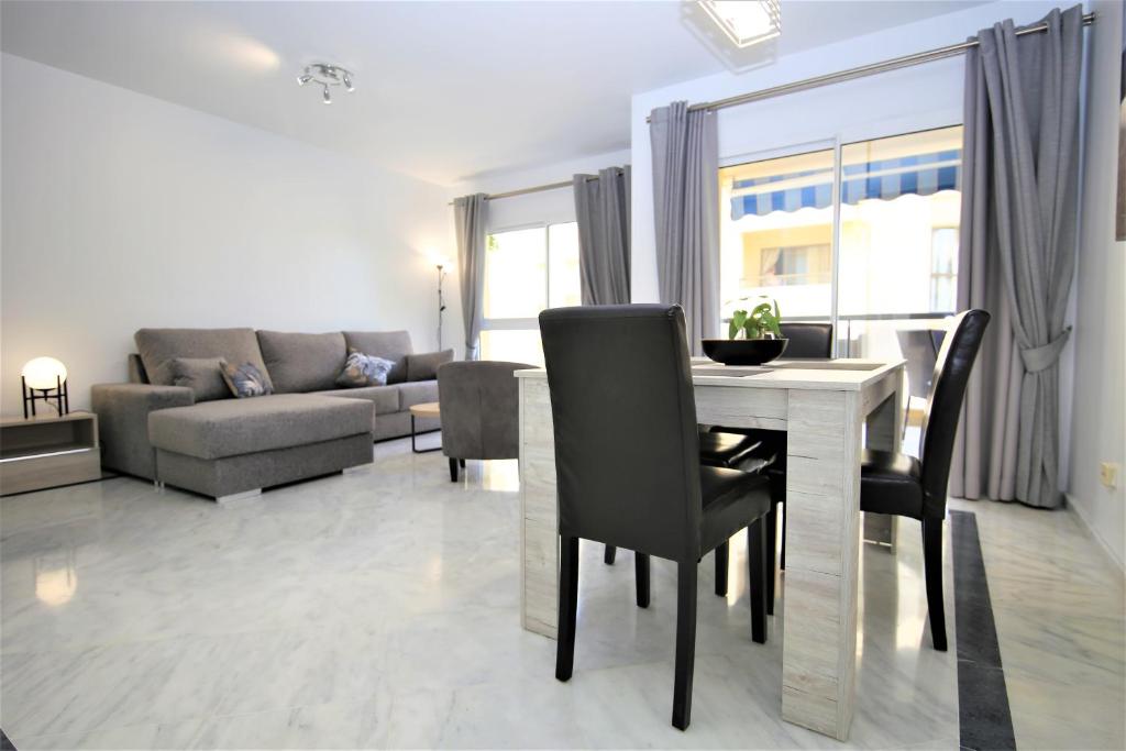 Estepona Port Apartment LUNA - 2