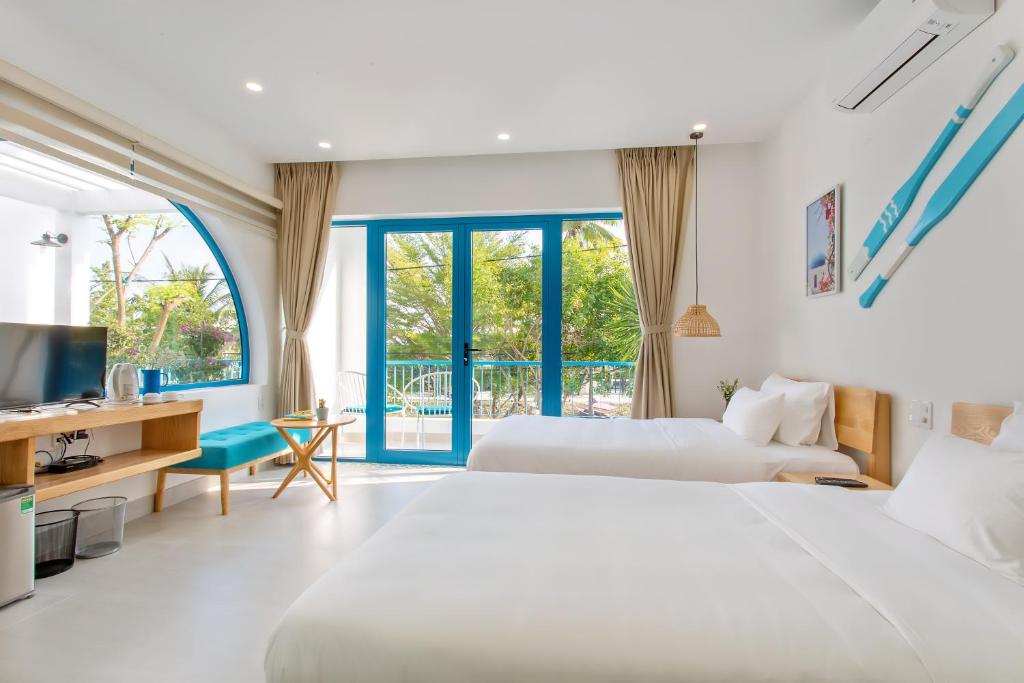 Santorin Villa Hoi An