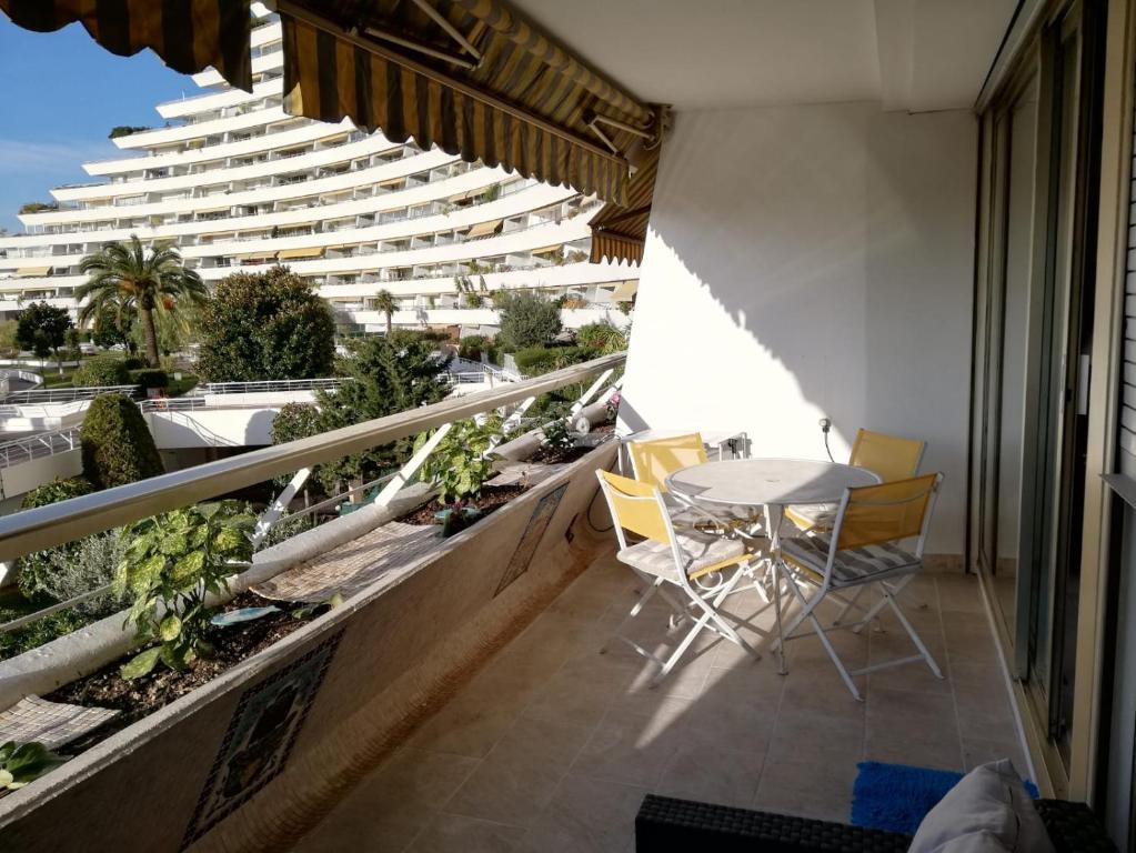 VILLENEUVE LOUBET- MARINA BAIE DES Anges -AU BON VIVRE - 2 pièces- Le Ducal - 60m2 Luxe - 2