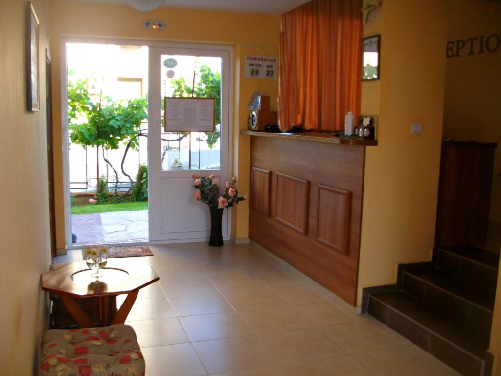 Barex Family Hotel photo