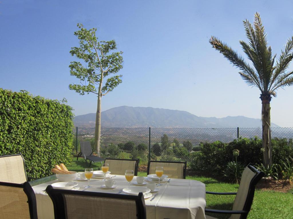 La Cala Golf Luxury TownHouse, frontline golf, spectacular views - 4