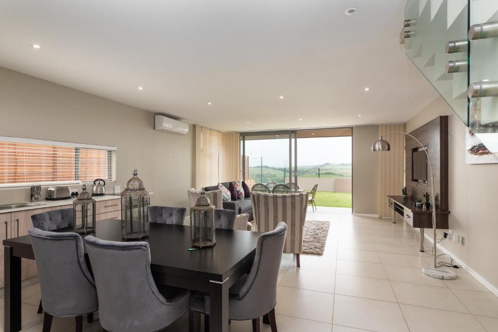 65A Zimbali Wedge, Ballito