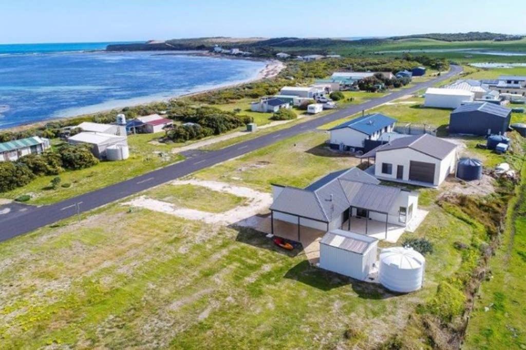 Plovers Rest at Cape Douglas, Cape Douglas