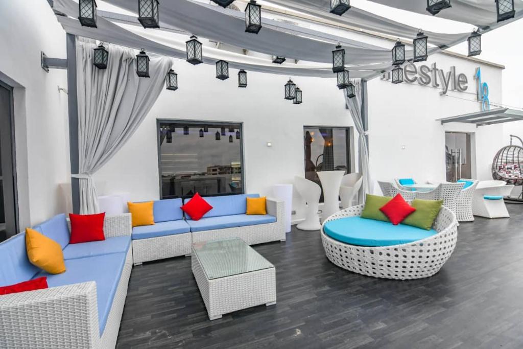 Lifestyle18 Hotel and Shortlet Apartments photo